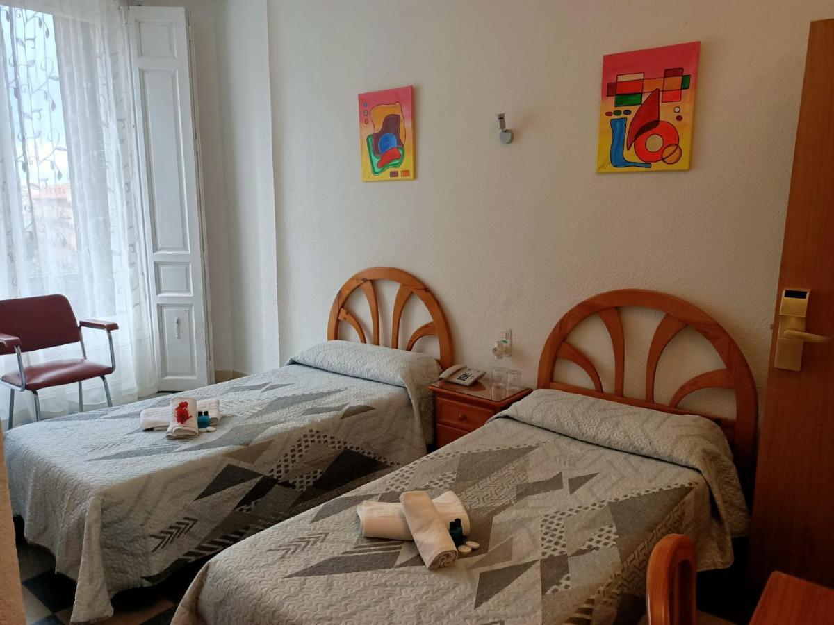 Hostal Continental — Photos 2