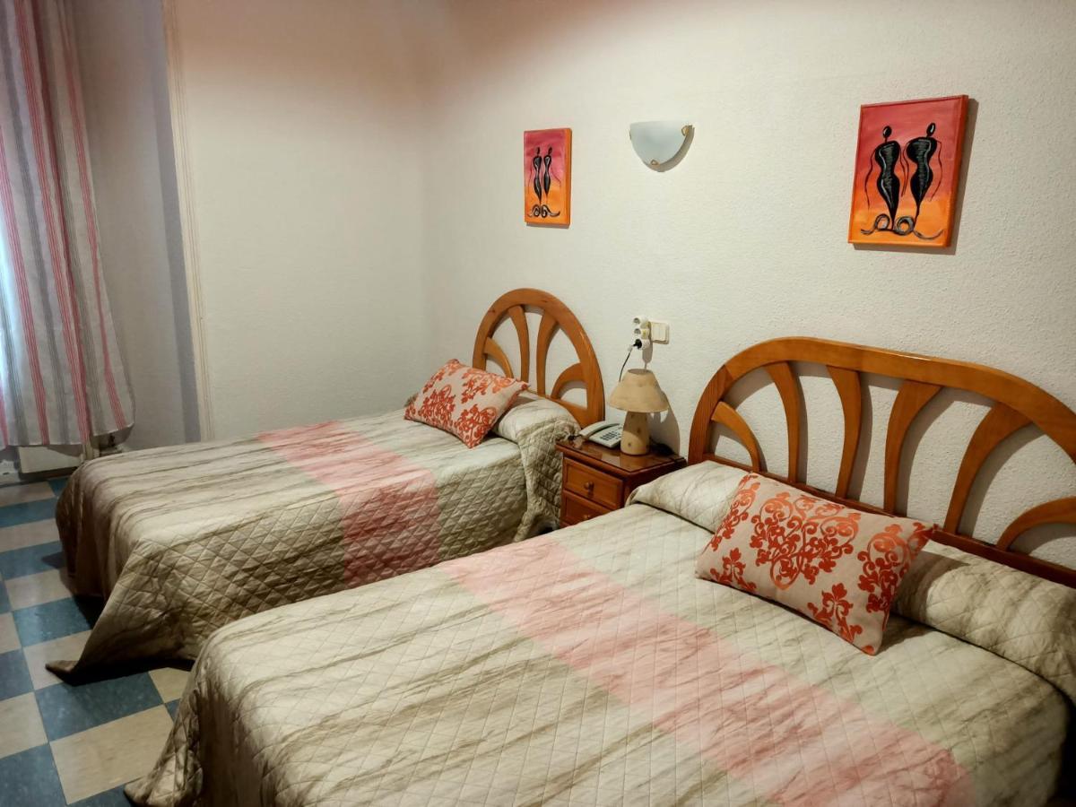 Hostal Continental — Photos 1
